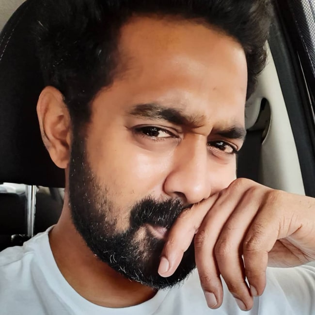Asif Ali in May 2019 urging everyone to learn new ways to love themselves