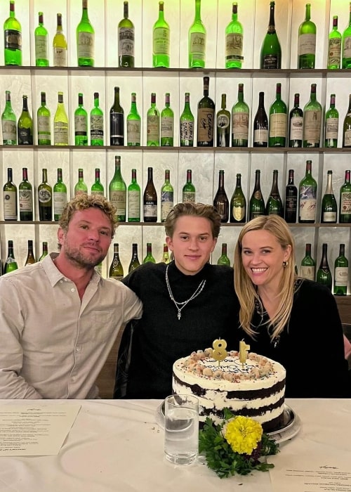 Deacon Reese Phillippe along with his mother Reese and father Ryan on his 18th birthday in October 2021