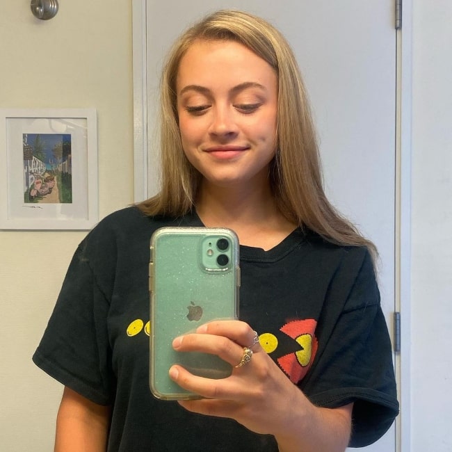 Emma Meisel as seen while clicking a mirror selfie in 2021
