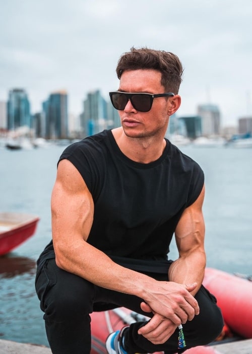 Joel Corry Height, Weight, Age, Family, Biography, Girlfriend, Facts