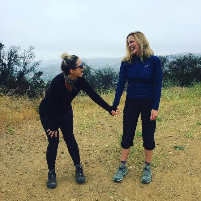 Kelly Sullivan (Right) and Vanessa Ray in Malibu, California in 2018