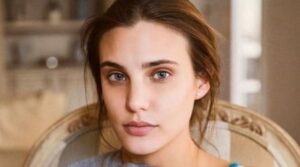 Macarena Achaga
