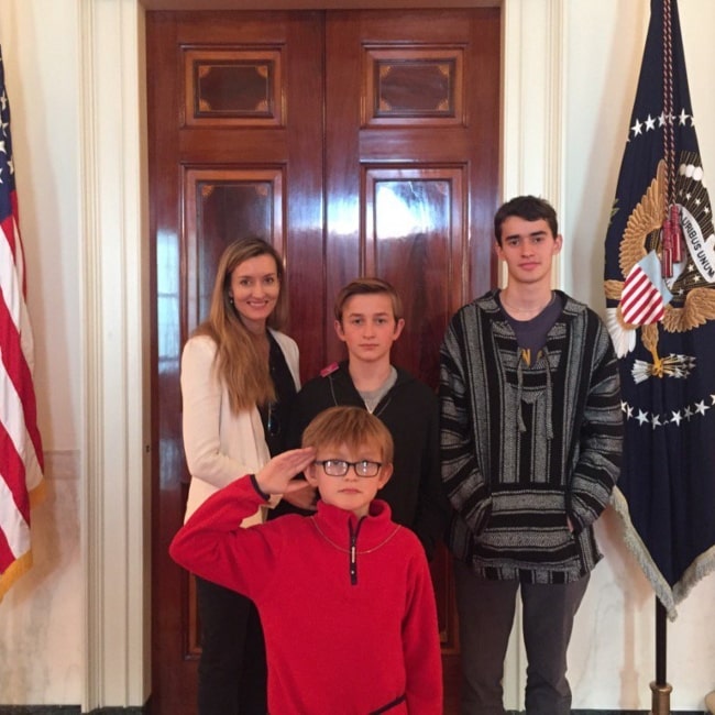 Natascha McElhone and her children Theodore, Otis, and Rex at the White House in October 2016