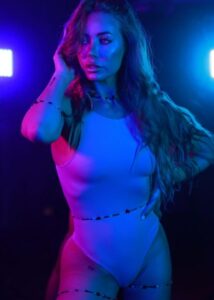 Nicole Aniston Height, Weight, Age, Facts, Education, Biography
