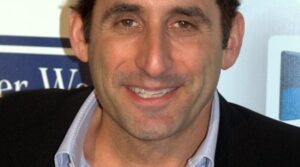 Peter Jacobson