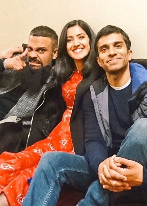Rakhee Thakrar as seen in a picture tht was taken with Guz Khan and Nikesh Patel in April 2019