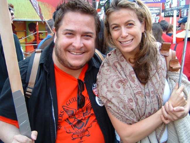 Sonya Walger as seen posing with a fan in 2007