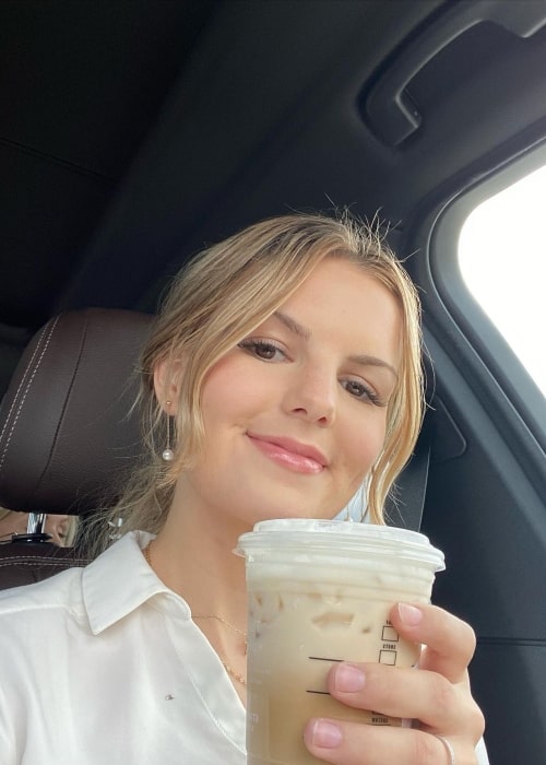 Alyssa Webster Height, Weight, Age, Body Statistics - Internewscast Journal