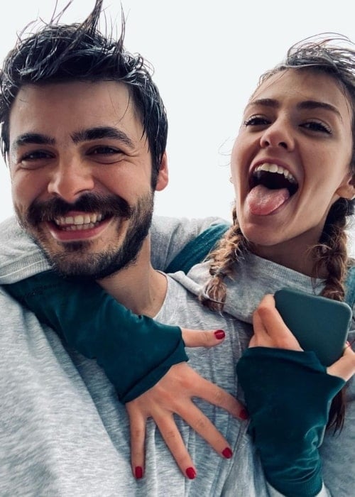 Aslıhan Malbora and her beau Metin Temel in a selfie that was taken in October 2021