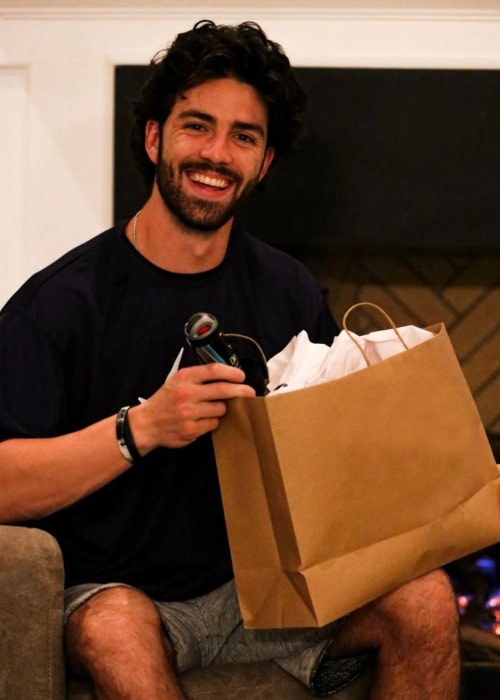 Dansby Swanson Height, Weight, Age, Body Statistics - Internewscast Journal