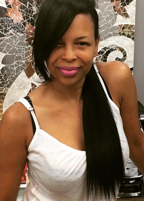 Dawn Robinson as seen in an Instagram Post in November 2016