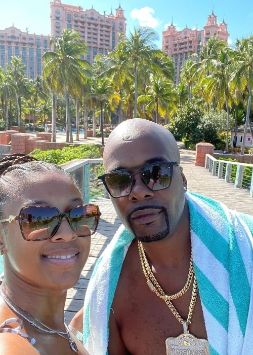 Memphis Bleek as seen in a selfie with his wife Ashley Coombs Cox in December 2021