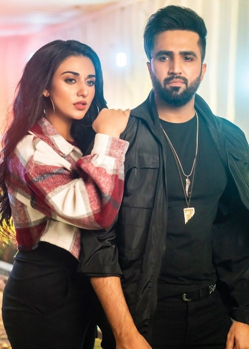 Sarah Khan as seen in a picture with her husband Falak Shabir in August 2021