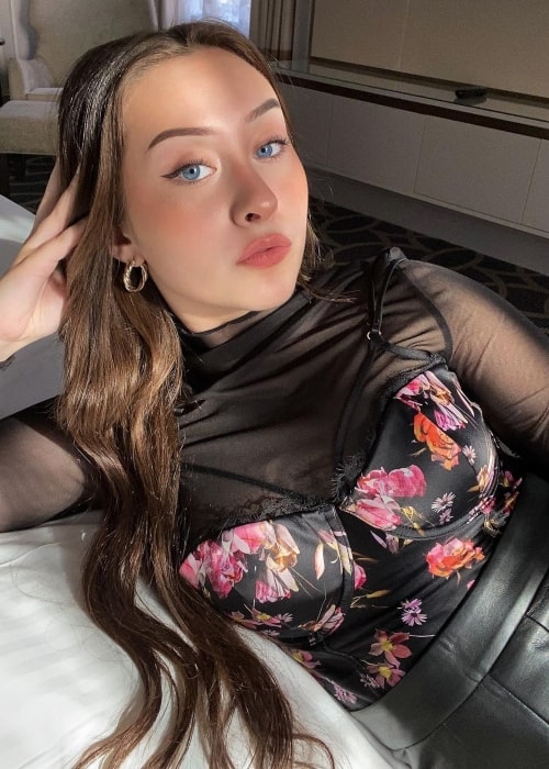 Xobrooklynne as seen in a selfie that was taken at Fairmont Hotel Vancouver in October 2020