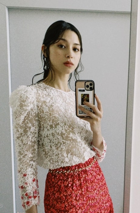 Ayami Nakajo as seen while taking a mirror selfie in June 2021