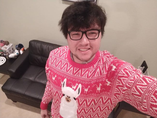Dyrus in December 2017 happy that christmas is coming