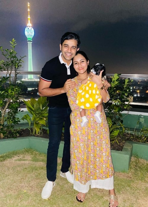 Saranga Dishekhara with his wife Dinakshi Priyasad and their child