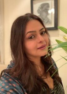 Shilpa Shirodkar Height, Weight, Age, Spouse, Biography, Family
