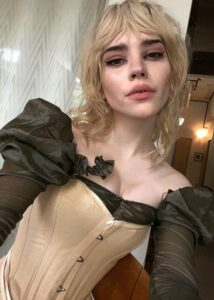 Sophie Thatcher Height, Weight, Age, Boyfriend, Family, Facts, Biography