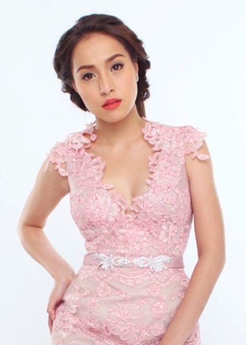 Cristine Reyes as seen while posing for the camera in November 2011