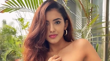 Malvika Sharma Height, Weight, Age, Body Statistics