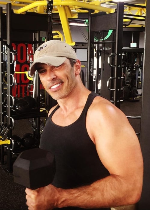 Martín Karpan posing for a picture at Spinning Center Gym in February 2018