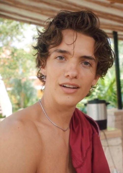 Noah Urrea as seen in a selfie that was taken in Tulum, Mexico in December 2021