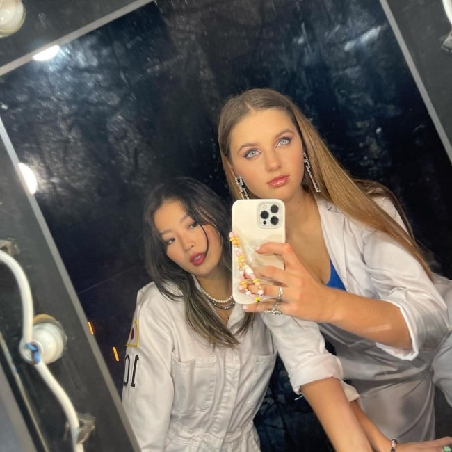 Savannah Clark in a selfie with fellow Now United member Hina Yoshihara in Lisbon, Portugal in December 2021