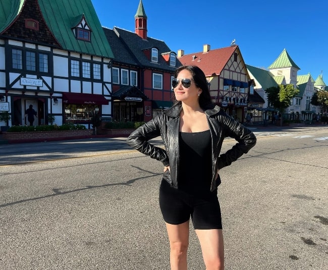 Silvana Arias posing for the camera in Solvang, California in November 2021