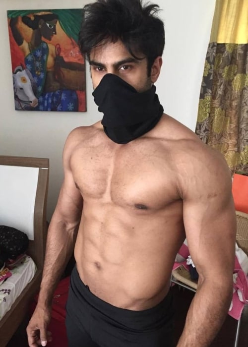 Sudheer Babu as seen in a shirtless picture that was taken in April 2020