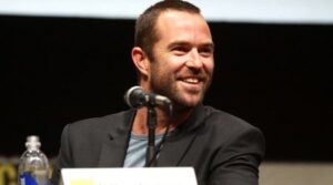 Sullivan Stapleton