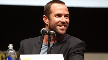Sullivan Stapleton Height, Weight, Age, Facts, Biography, Family
