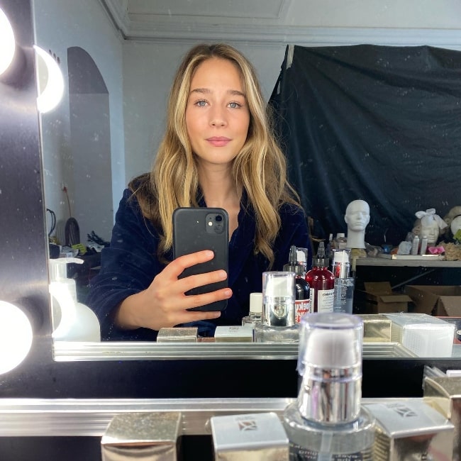 Zofia Wichlaz as seen while taking a mirror selfie in May 2021