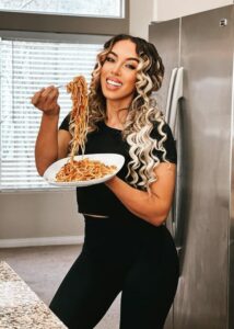 Brooke Ashley Hall Height, Weight, Age, Spouse, Facts, Biography