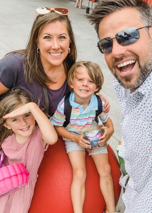 Brooks Walker in a selfie with his father Cullen, mother Katie, and sister Macey in May 2021