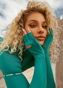 Lauren Wood Height, Weight, Age, Boyfriend, Children, Facts, Biography