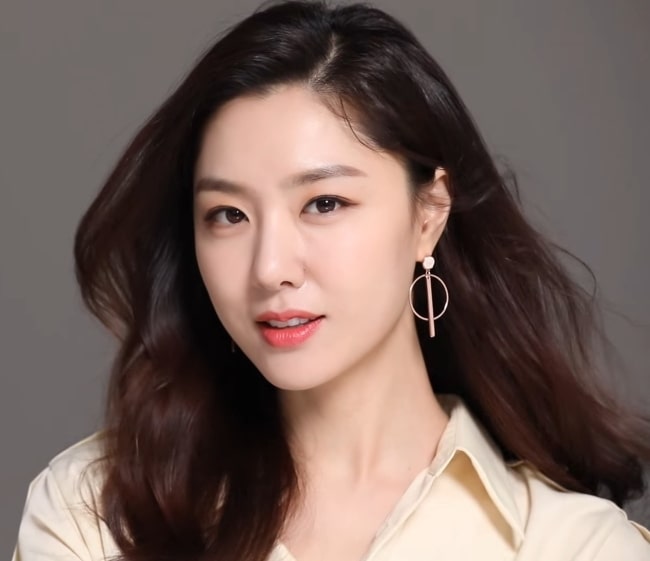 Seo Ji-hye in May 2018