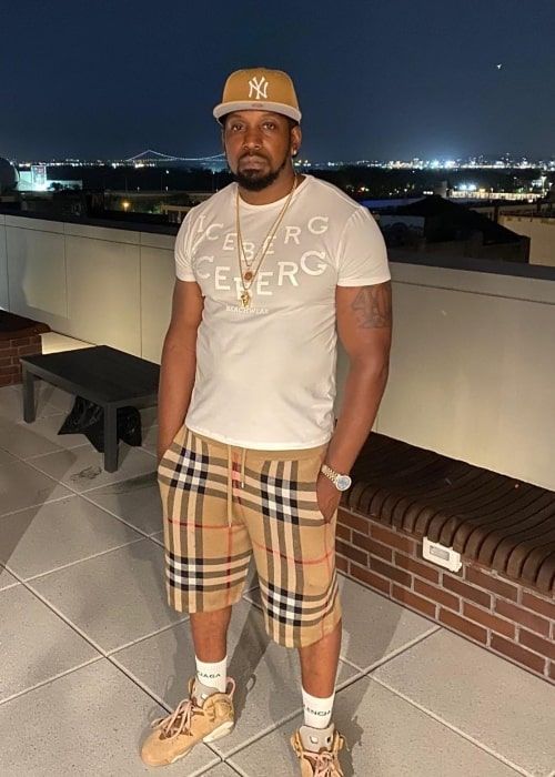 40 Cal Height Weight Age Body Statistics Reddit Wiki