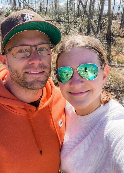 Adam Busby and his wife Danielle Busby as seen in a picture that was taken in February 2022, at Sam Houston Jones State Park