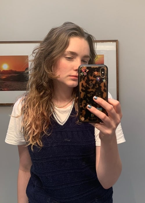 Amy Forsyth as seen while taking a mirror selfie in October 2020