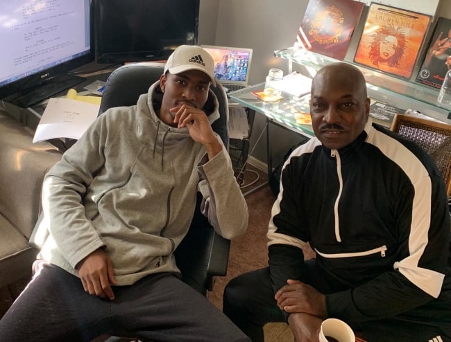 Clifton Powell Jr. (Left) and his father in an Instagram post in 2020