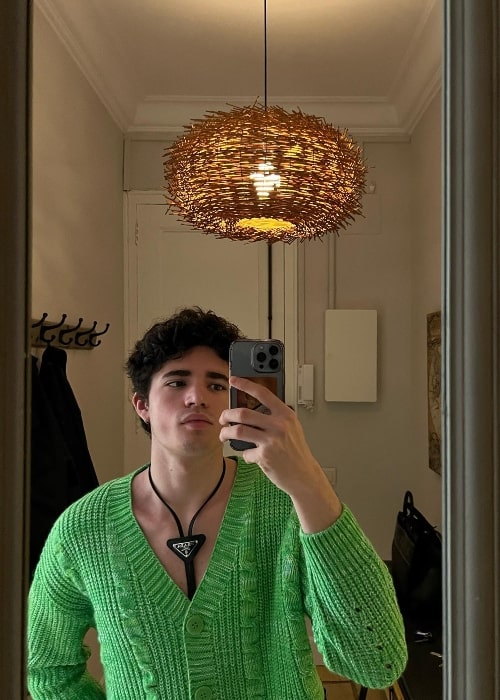 Hugo Arbues as seen while taking a mirror selfie in Barcelona, Spain in April 2022