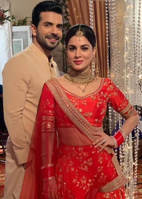 Manit Joura posing for a picture alongside Shraddha Arya