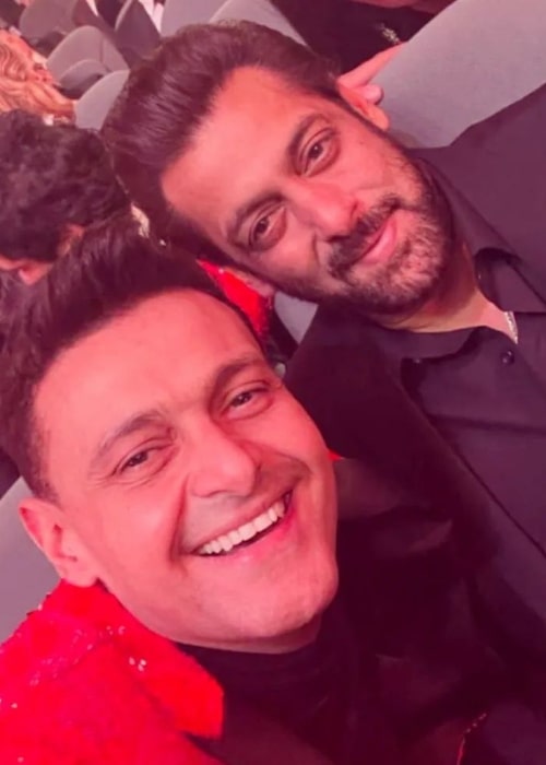 Ramez Galal (Left) as seen while taking a selfie with Indian actor Salman Khan in January 2022