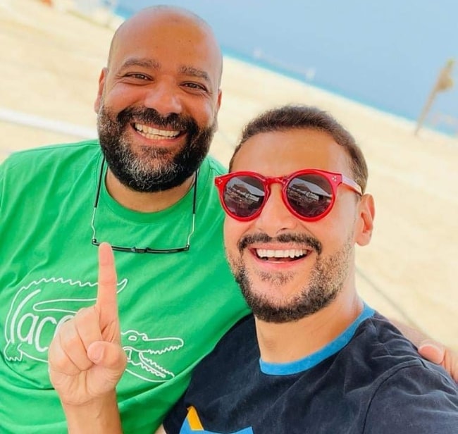 Ramez Galal (Right) smiling in a selfie alongside Abdallah Aboalfotouh in 2021