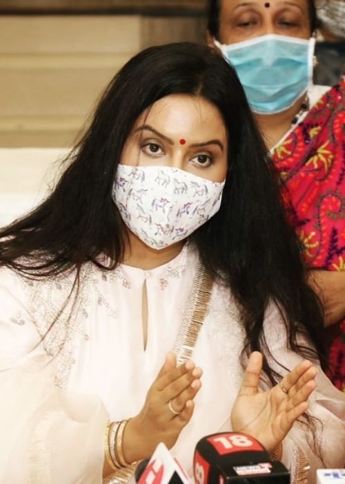 Amruta Fadnavis as seen in an Instagram Post in April 2021