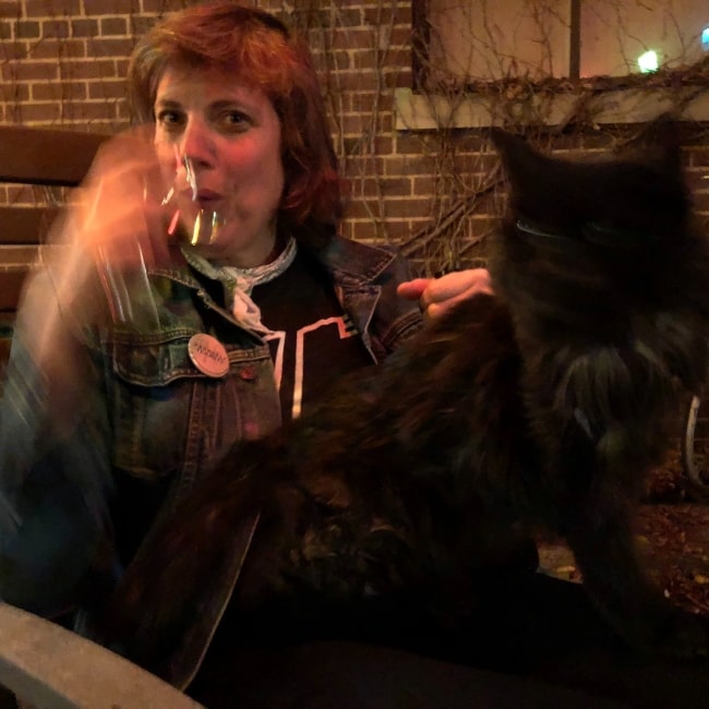 Carolyn Taylor as seen in a picture with her cat Eve in November 2018