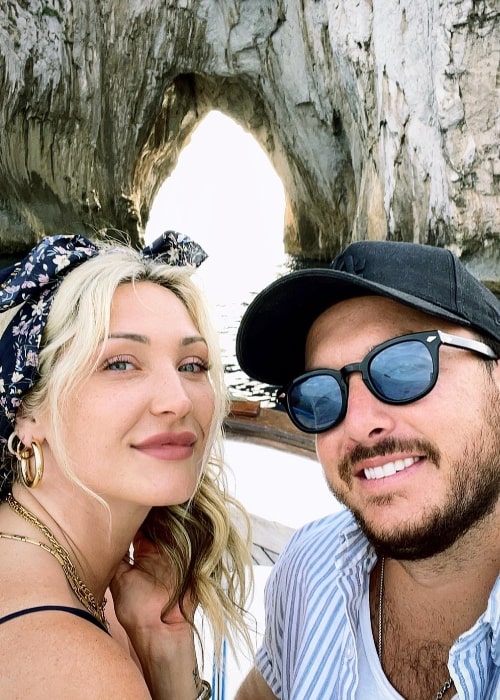 Taylor Ann Hasselhoff smiling in a picture alongside Madison Fiore in Positano, Italy