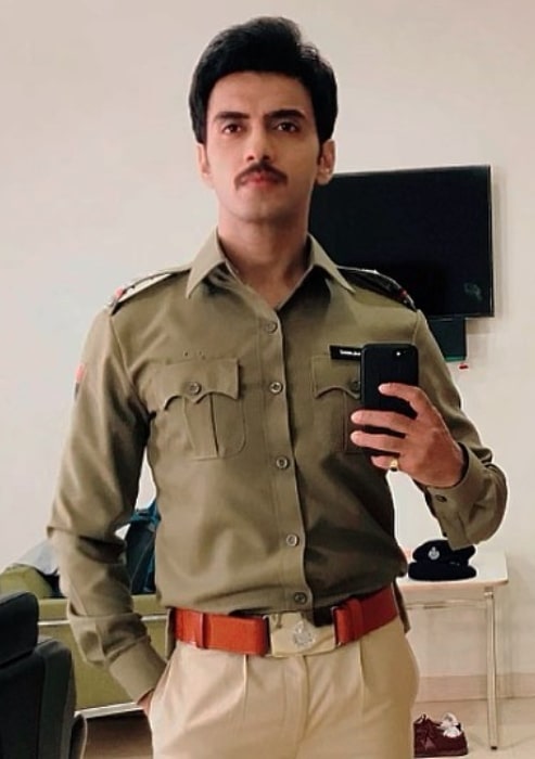 Vikram Singh Chauhan sharing his selfie in November 2019