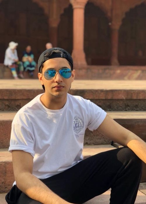 Agastya Nanda as seen posing on his 18th birthday in 2018